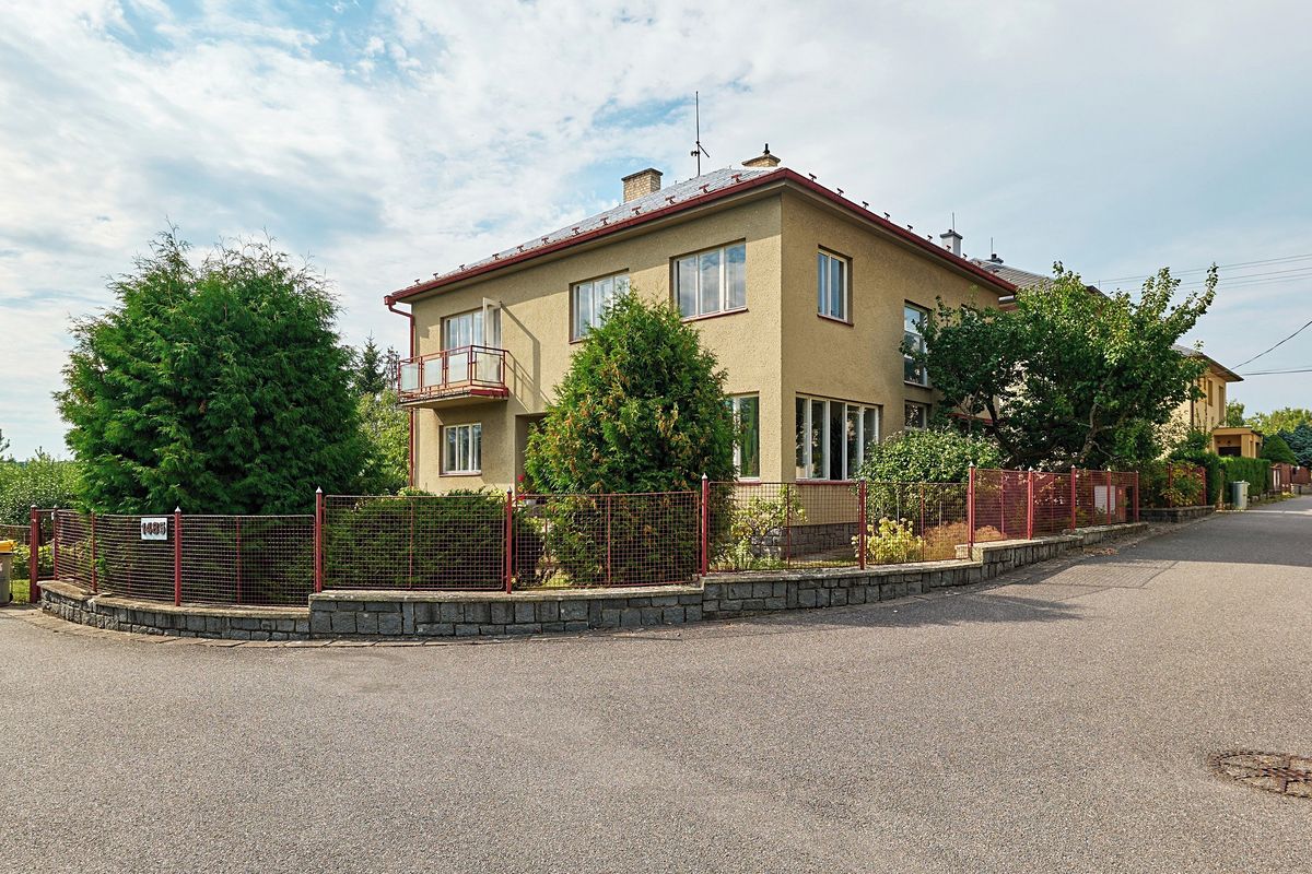 Prodej rodinného domu 210 m², pozemek 845 m²